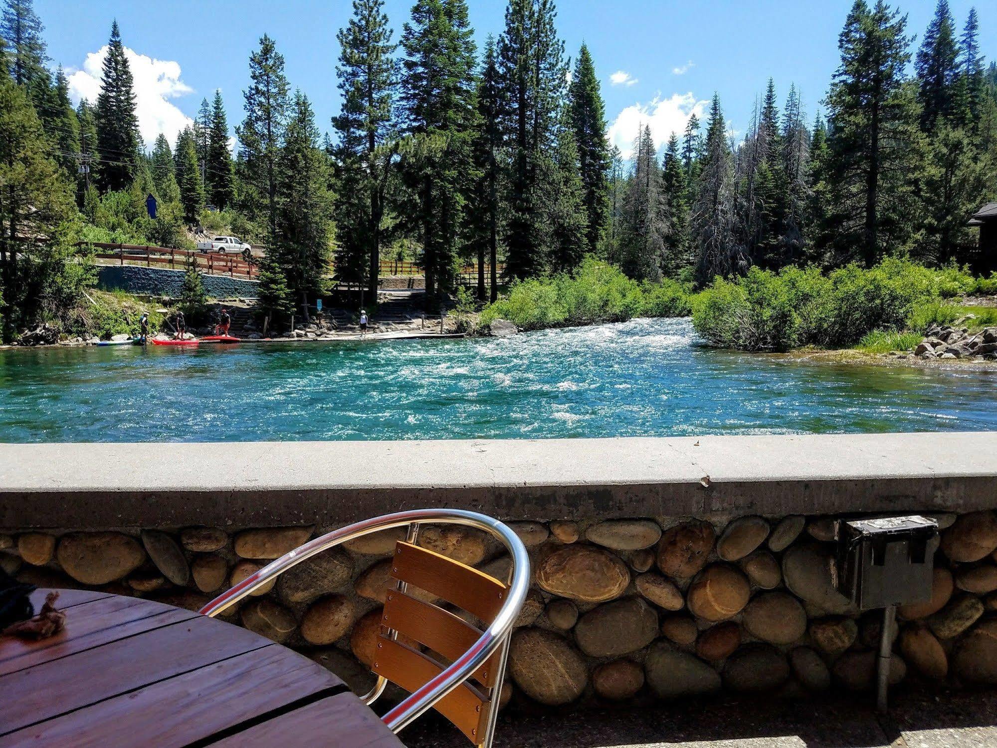 River Ranch Lodge & Restaurant Olympic Valley  Buitenkant foto
